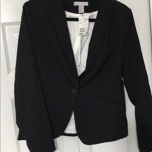 women’s black blazer